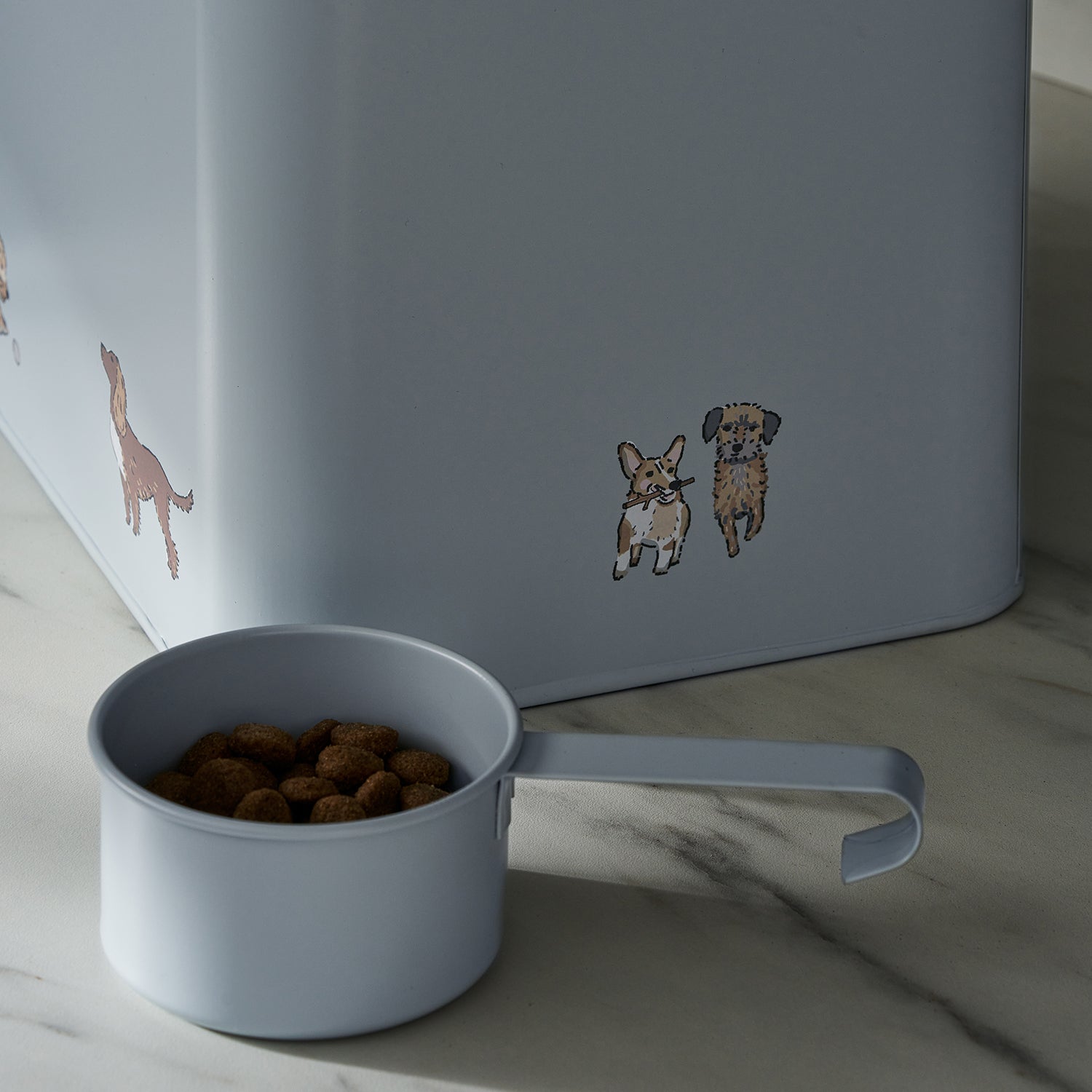 Doggy Daycare Storage Tin by Sophie Allport