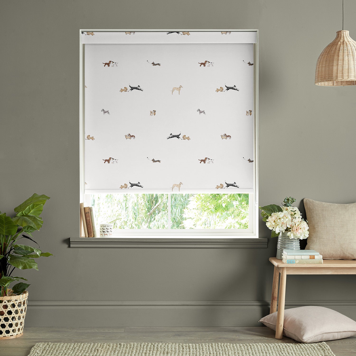 Doggy Daycare Off White Made to Measure Roller Blind by Sophie Allport