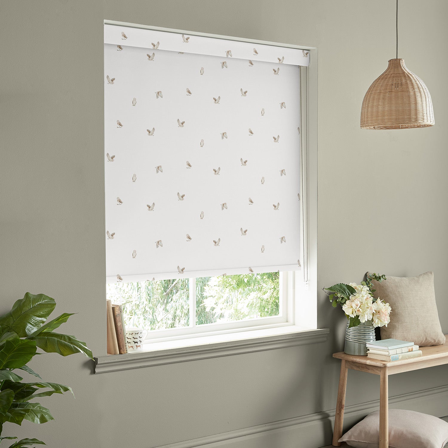 Owls Off White Made to Measure Roller Blind by Sophie Allport