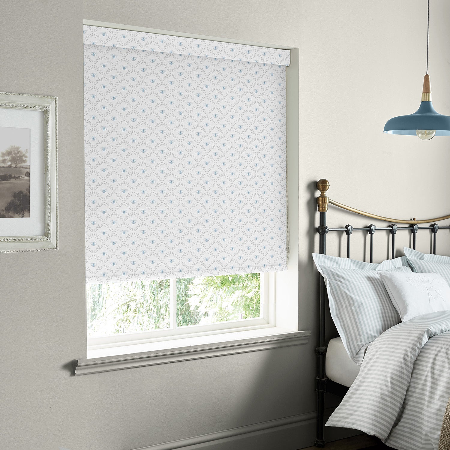 Bees & Leaves White Made to Measure Roller Blind by Sophie Allport