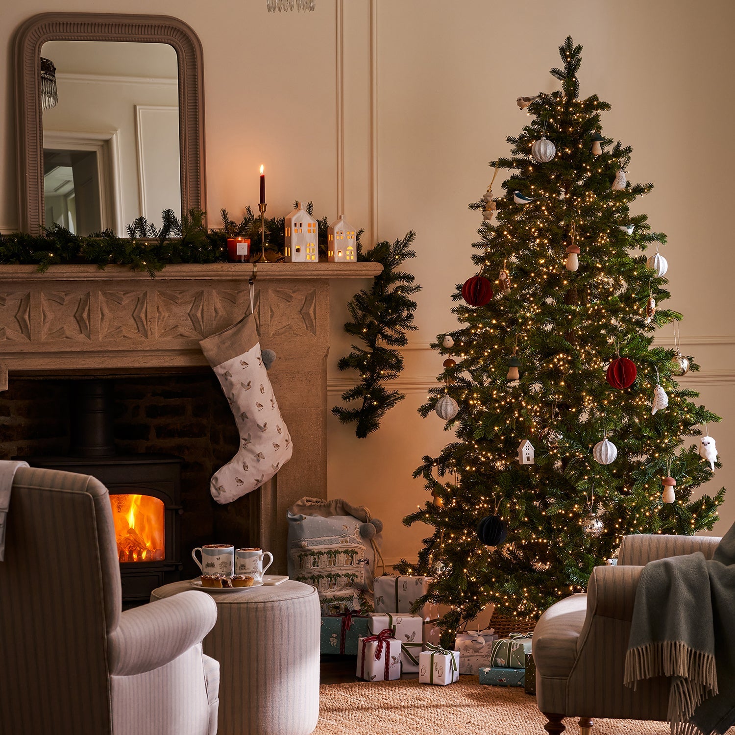 Pre-lit Christmas Garland by Sophie Allport