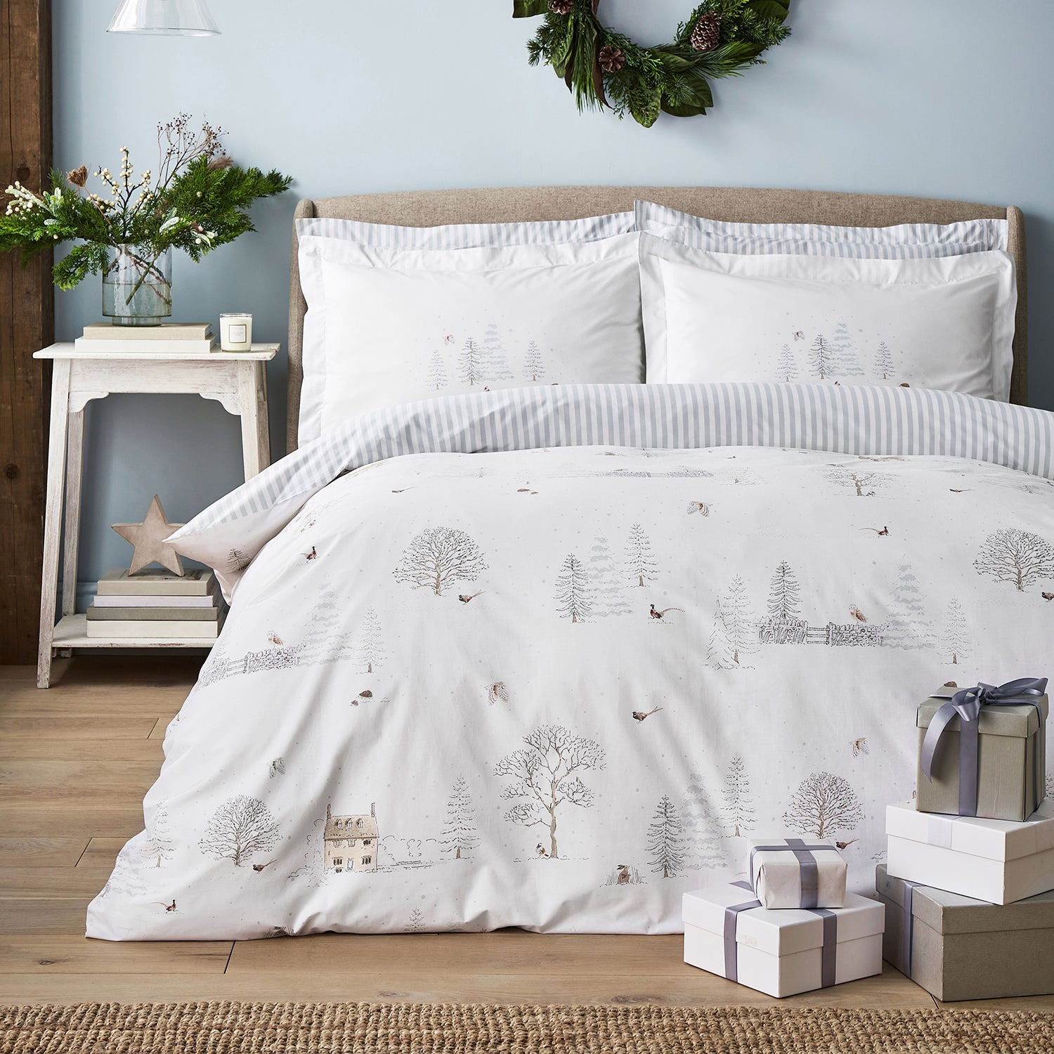 Snowy Cottage Bedding Set by Sophie Allport