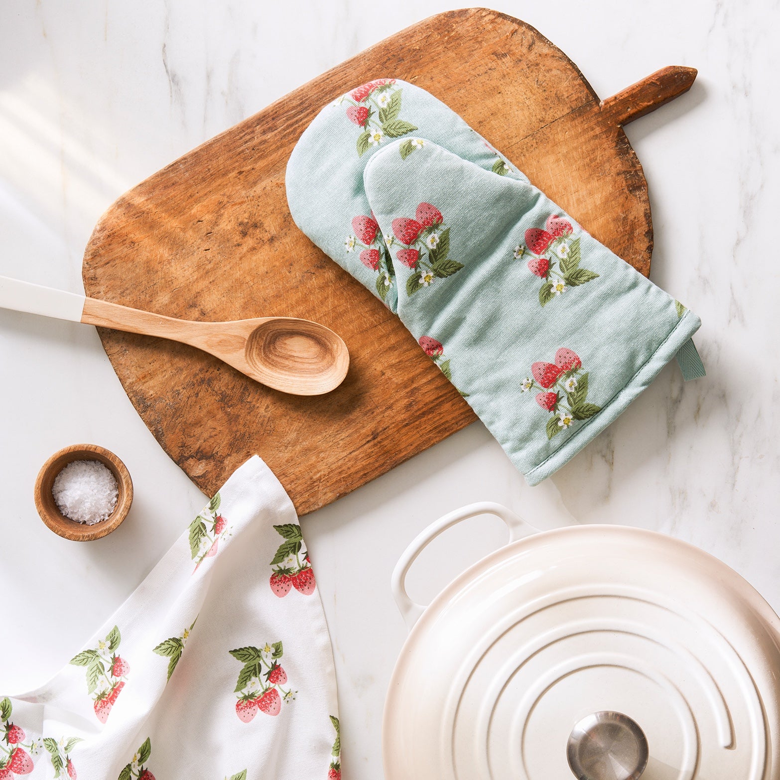 Strawberries Blue Oven Mitt by Sophie Allport