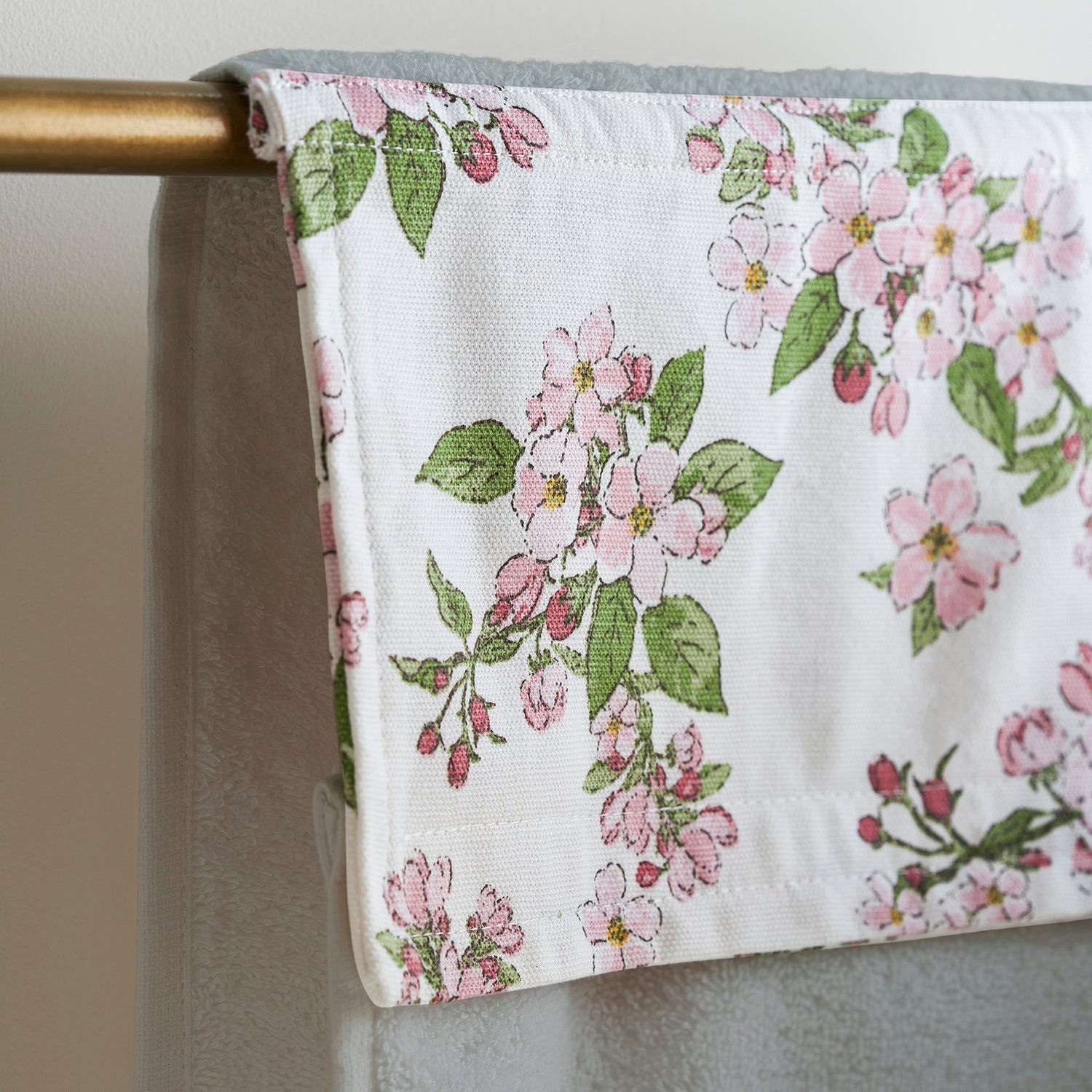 Blossom Roller Hand Towel