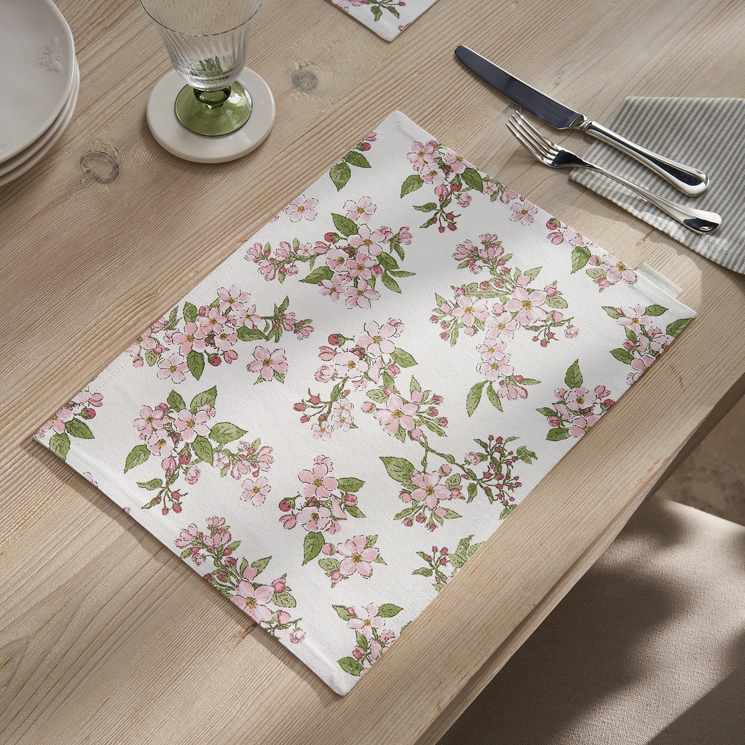 Blossom Washable Placemat (Set of 2)