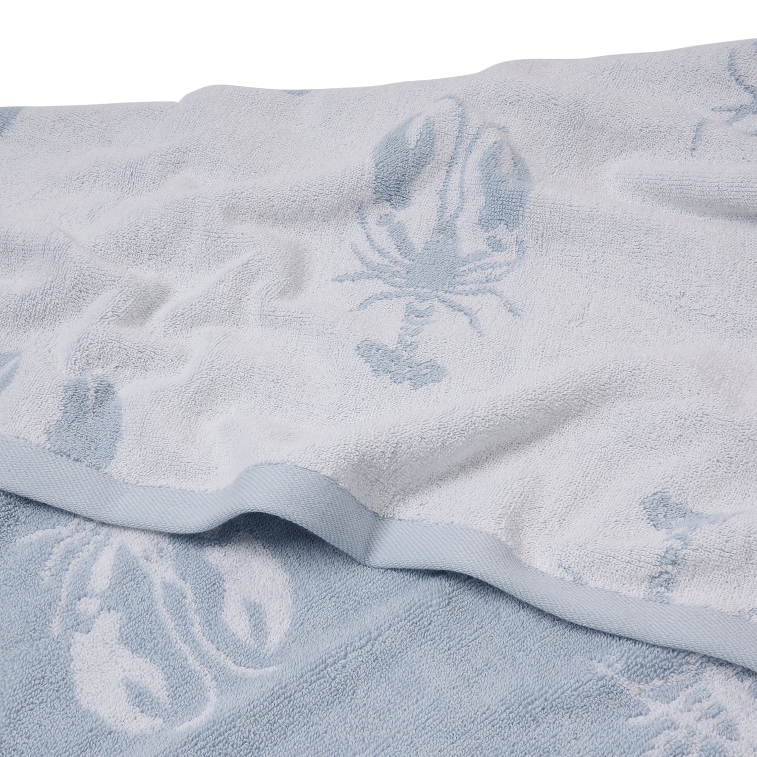 Blue lobster print bathroom towels by Sophie Allport reverse detail